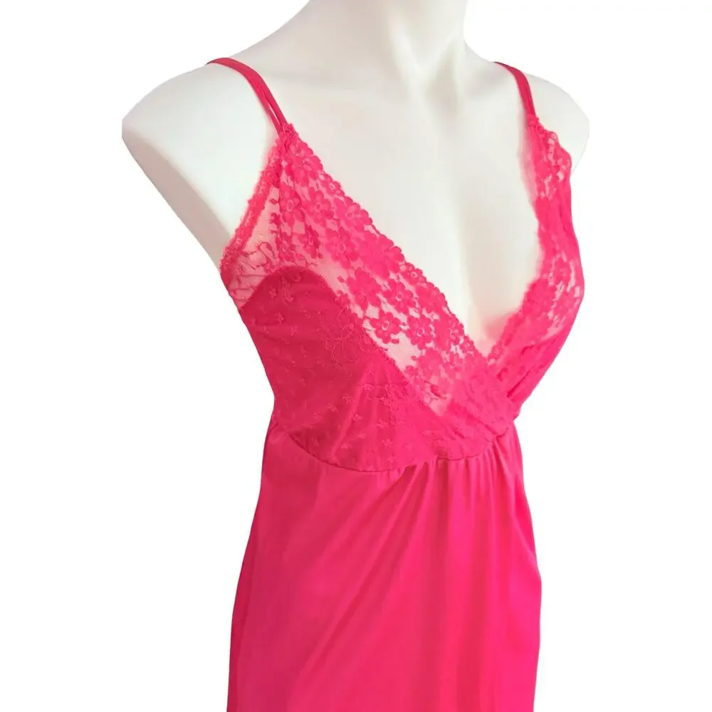 Diane Von Furstenberg 1970s Vintage Hot Pink Fuchsia Nylon Nightgown DVF BE-7